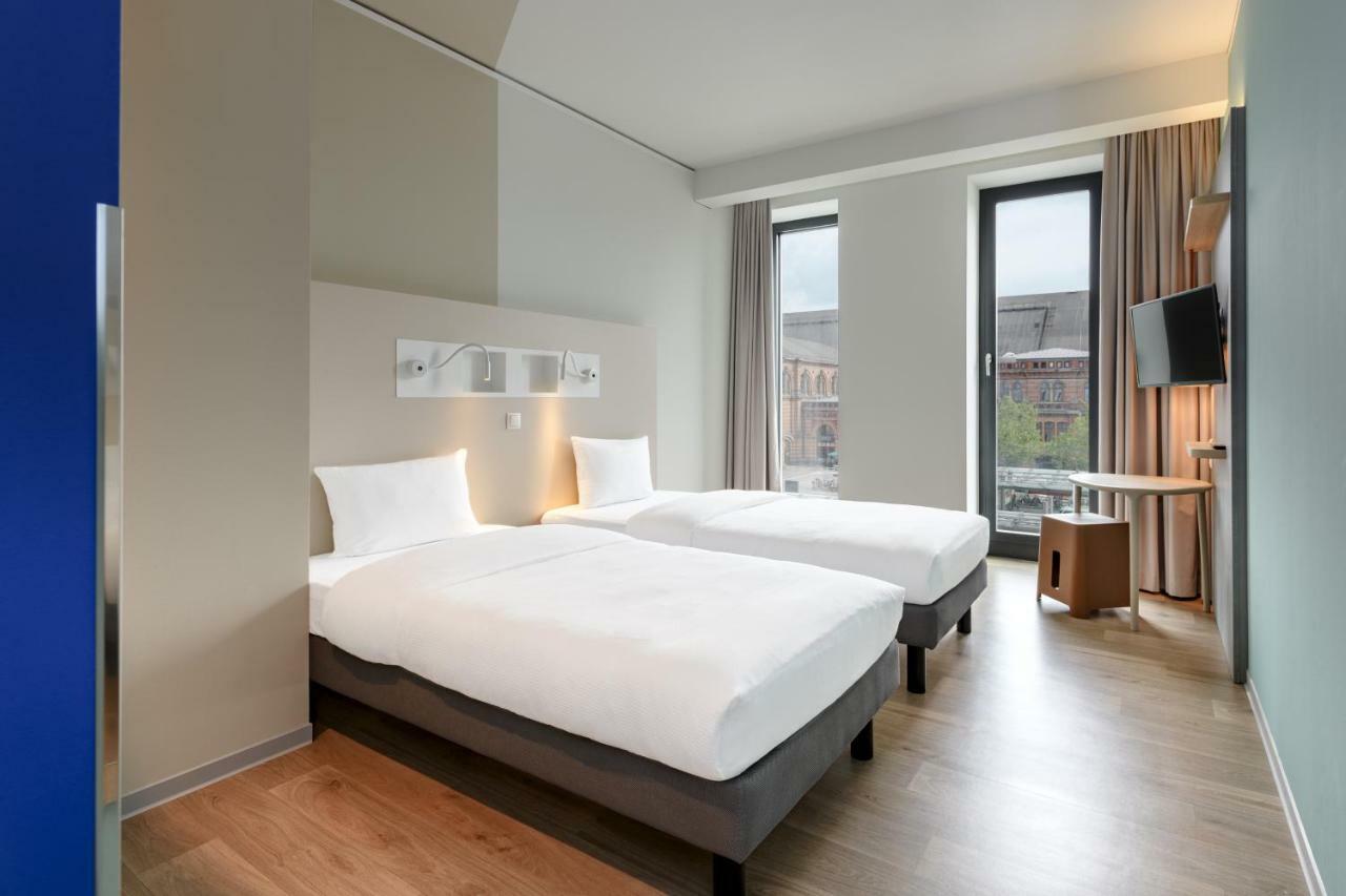 Standard Twin Room,850029785:JPEG