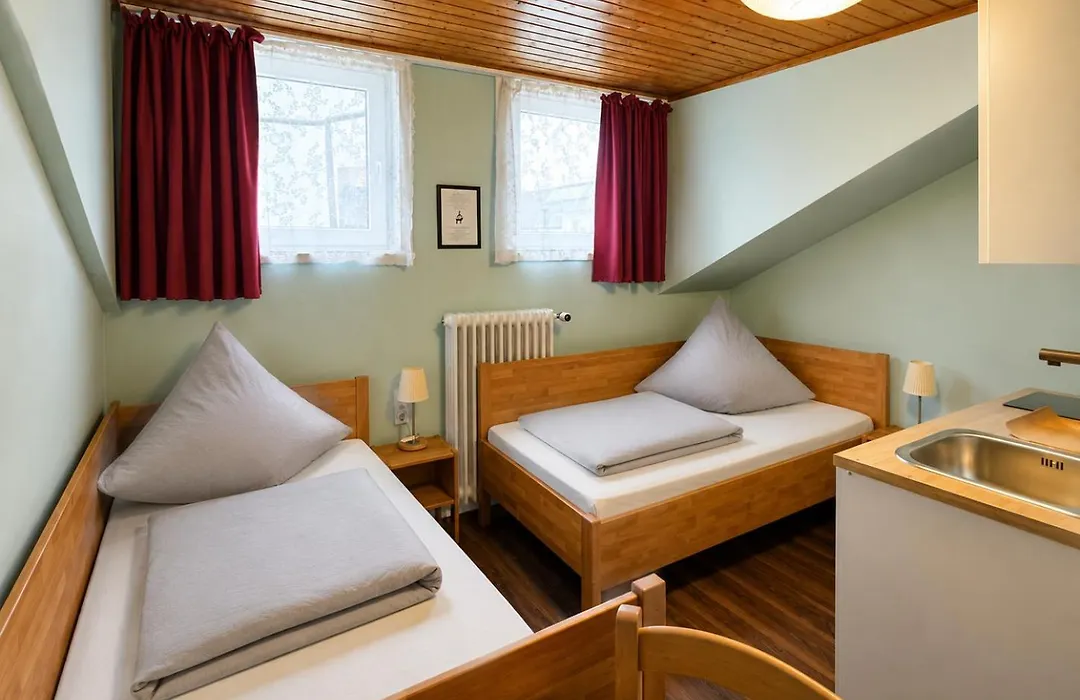 Dana Living Apartment Bremen HBF - Zentrum, Altstadt, Messe, ÖVB Arena, Business Apartment mit Self Check-in-1